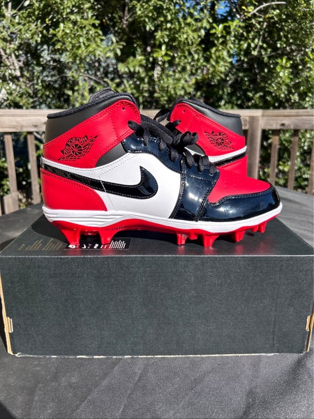 Men's Size M 10.5 (W 11.5) Jordan 1 Mid TD “Bred Toe” Molded Cleats (New)