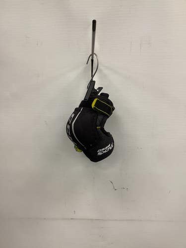Used CCM TACKS 9550 Youth Elbow Pads MD 11851-S000043291