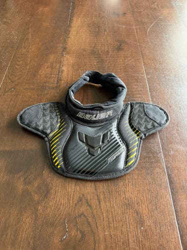 Bauer Supreme Neck Protector - Junior