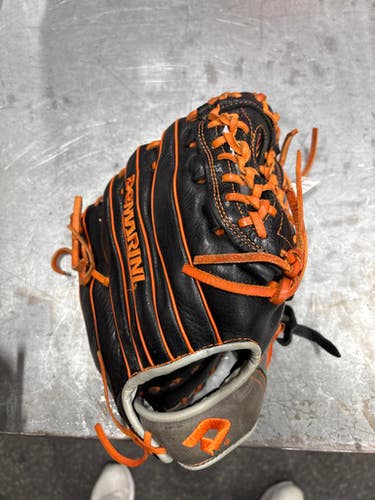 Used Demarini INSANE BB/SB Glove RH Throw Grey 11 3/4" 11337-S000479776