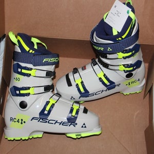 NEW Fischer RC4 60 JR Ski Boots size 24.5 mondo US 6.5 grip walk wh/bl