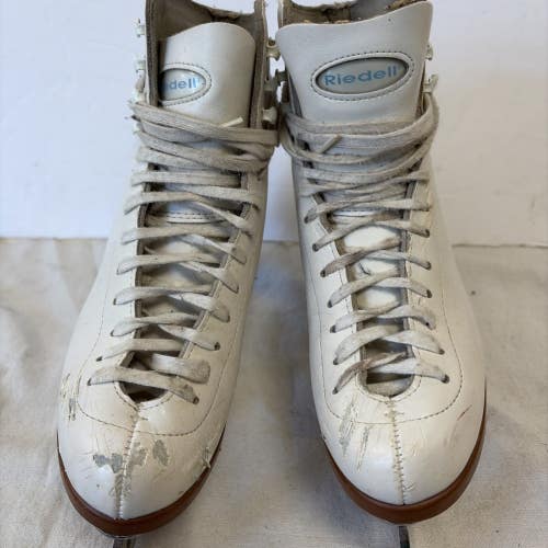 Junior Size 4 Riedell Figure Ice Skates. White.
