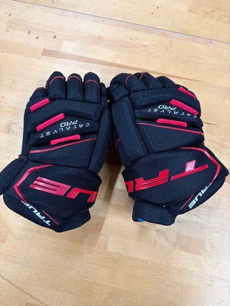 USED True Catalyst Pro Gloves 11"