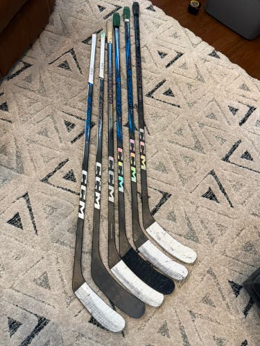 Broken Blades Senior CCM JetSpeed FT7 Pro Left Hand Hockey Stick 80 Flex Pro Stock (Used)