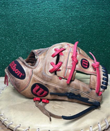 Wilson A2000 1785 Pro Stock RH Infield Baseball Glove 11.5" (Used)