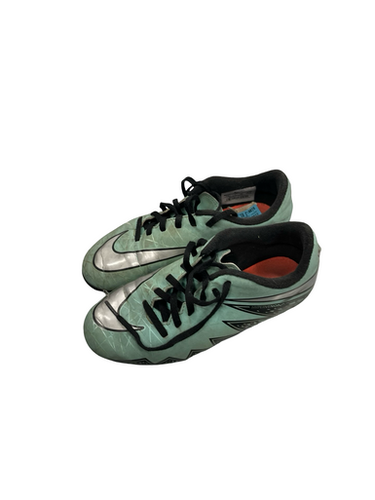 Used Nike Soccer Cleats Teal Junior 01.5 11682-S000121222