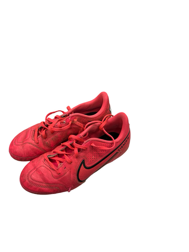 Used Nike Soccer Cleats Pink Junior 03.5 11682-S000122425