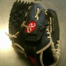 Used Rawlings FASTPITCH BB/SB Glove RH Throw Black 11 1/2" 11868-S000067632