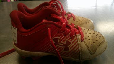 Used Under Armour CLEAT BB/SB Cleats Red Youth 11.0 11868-S000067657