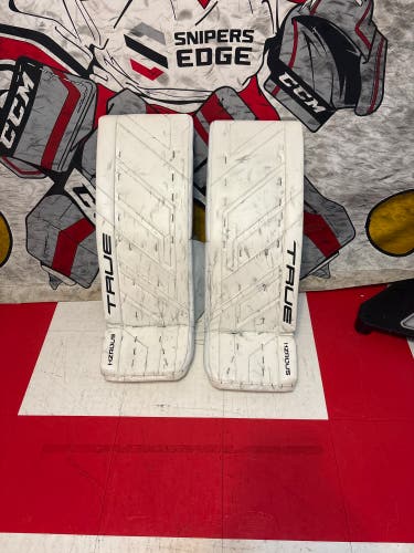 33" True HZRDUS 7X4 Goalie Leg Pads (Used)