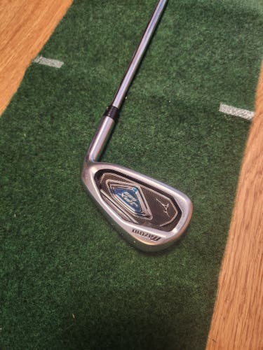 Men's Mizuno 7 Iron JPX 825 Right Handed Regular Flex Steel Shaft (Used)
