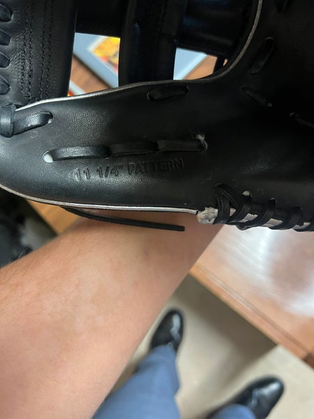 2025 44 Pro 44 RH Infield Baseball Glove 11.25" (Used)