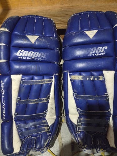 32" Goalie Leg Pads (Used)