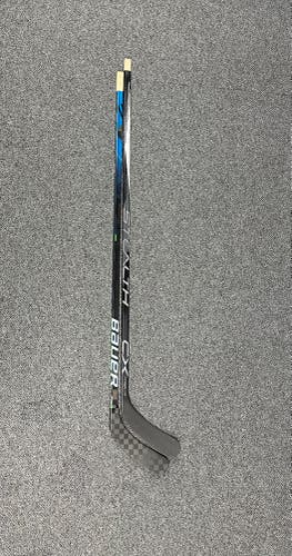 Bauer Nexus Geo Retail & Easton Stealth CX Pro Stock Chris Kunitz hockey stick
