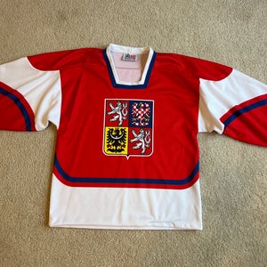 Red Small Kids Unisex Jersey (Used)