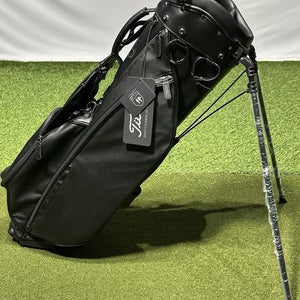 Titleist Linkslegend Classic Members Stand Carry 3-Way Golf Bag Color: Black
