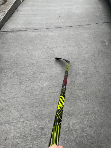 Intermediate Sher-Wood Rekker Legend Pro Right Handed Hockey Stick PP90MX 50 Flex (Used)