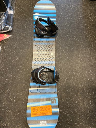 Burton LTR Snowboard With Bindings 150 cm (Used)