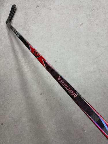 102 Flex P90TM Senior Bauer Proto 2 Right Hand Hockey Stick Pro Stock (Used)