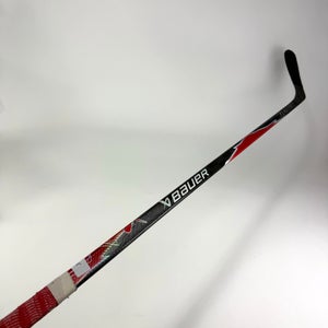 Used Left Red Bauer Flylite | 77 Flex P92 Curve Grip | J569
