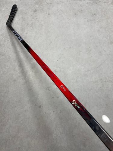105 Flex P90TM Senior CCM Jetspeed FT8 Pro Right Hand Hockey Stick Pro Stock (Used)
