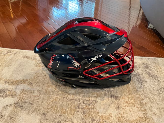 Awesome looking! Dark blue Cascade XRS Helmet (used but like new.)SEND OFFERS! Willing to negotiate!
