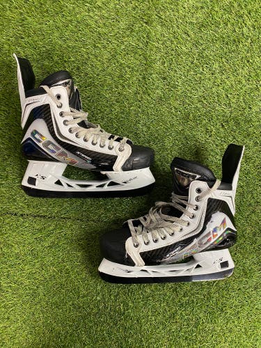 CCM JetSpeed FT8 Pro (White Edition) - Senior
