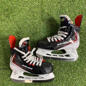 Bauer Vapor FLY30 (2025 Model) - Intermediate