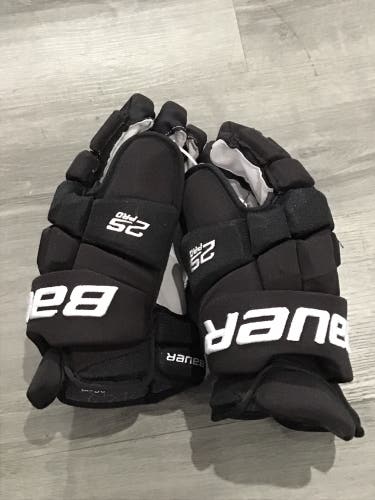 Black Game Used Colorado Avalanche Landeskog Bauer Supreme 2S Pro Gloves 14" Pro Stock (Used)