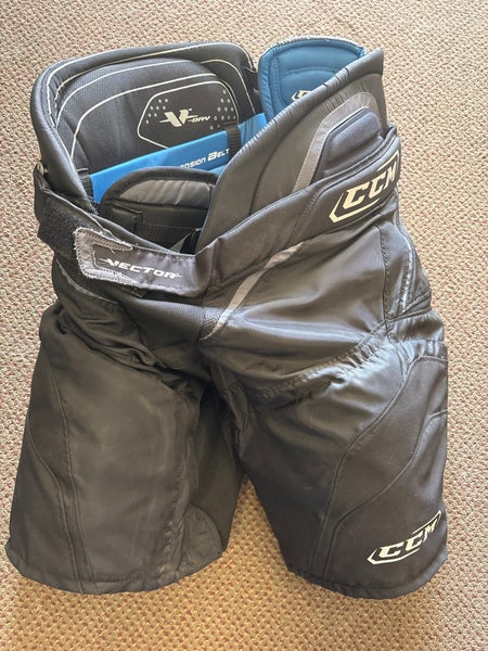Senior Large CCM Vector 06 Hockey Pants (New)