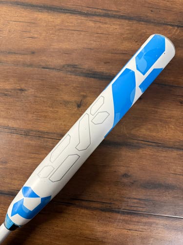 2023 Demarini CF  31/20 (-11) Fastpitch Softball Bat