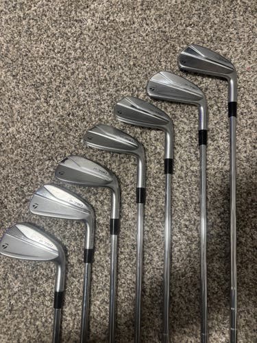 Men's 2021 TaylorMade 2021 P790 Right Handed Iron Set Regular Flex  #5 - #9, PW, GW