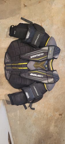Large 2018 Bauer Supreme 2S Pro Goalie Chest Protector