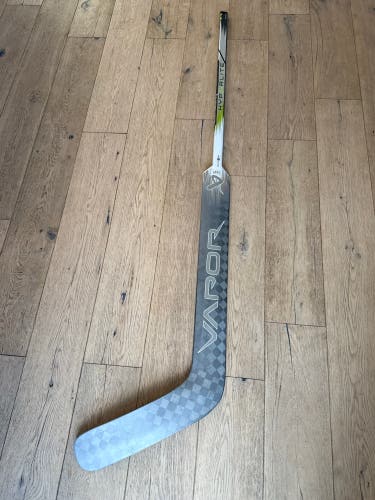 Senior Bauer Vapor Hyperlite 2 Regular Goalie Stick 26" Paddle (Used)