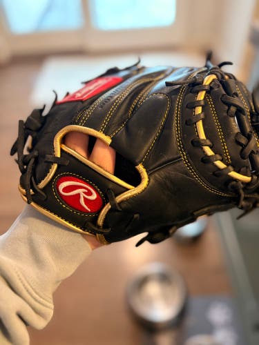 Rawlings Gg elite RH Catcher's Glove 32.5" (Used)