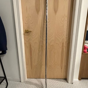 Senior Bauer Vapor Flylite Left Hand Hockey Stick P92 77 Flex (New)