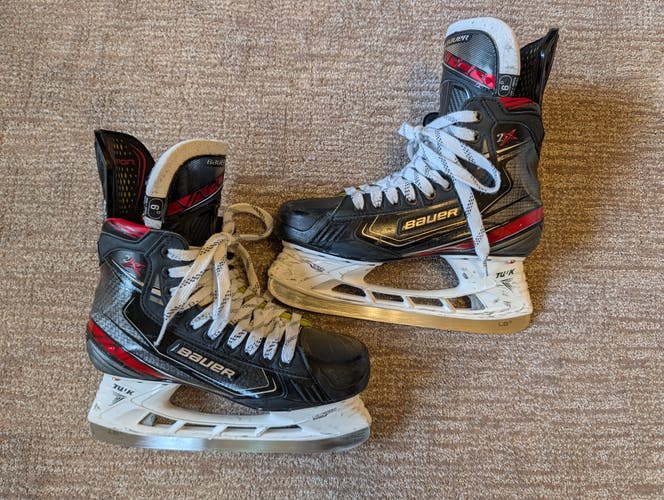 Black 2019 Bauer Vapor 2X Hockey Skates Regular Width Size 6 (Used)