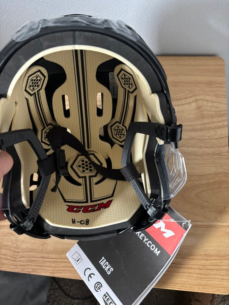 Small CCM Tacks 110 Helmet (New)