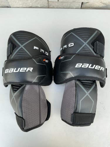 Bauer Supreme PRO Knee Guard Pro Stock 5917
