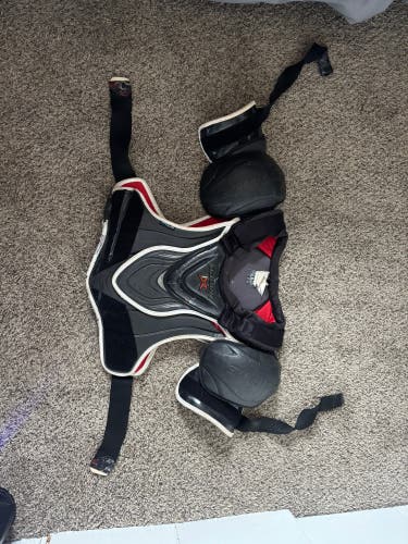 XL Senior Bauer Vapor 1X Shoulder Pads (Used)