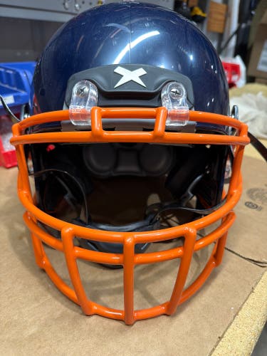 USED XENITH X2E+ YOUTH FOOTBALL HELMET - MEDIUM - NAVY