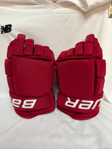 Detroit Red Wings Bauer Pro Series Gloves 14" Pro Stock (Used)