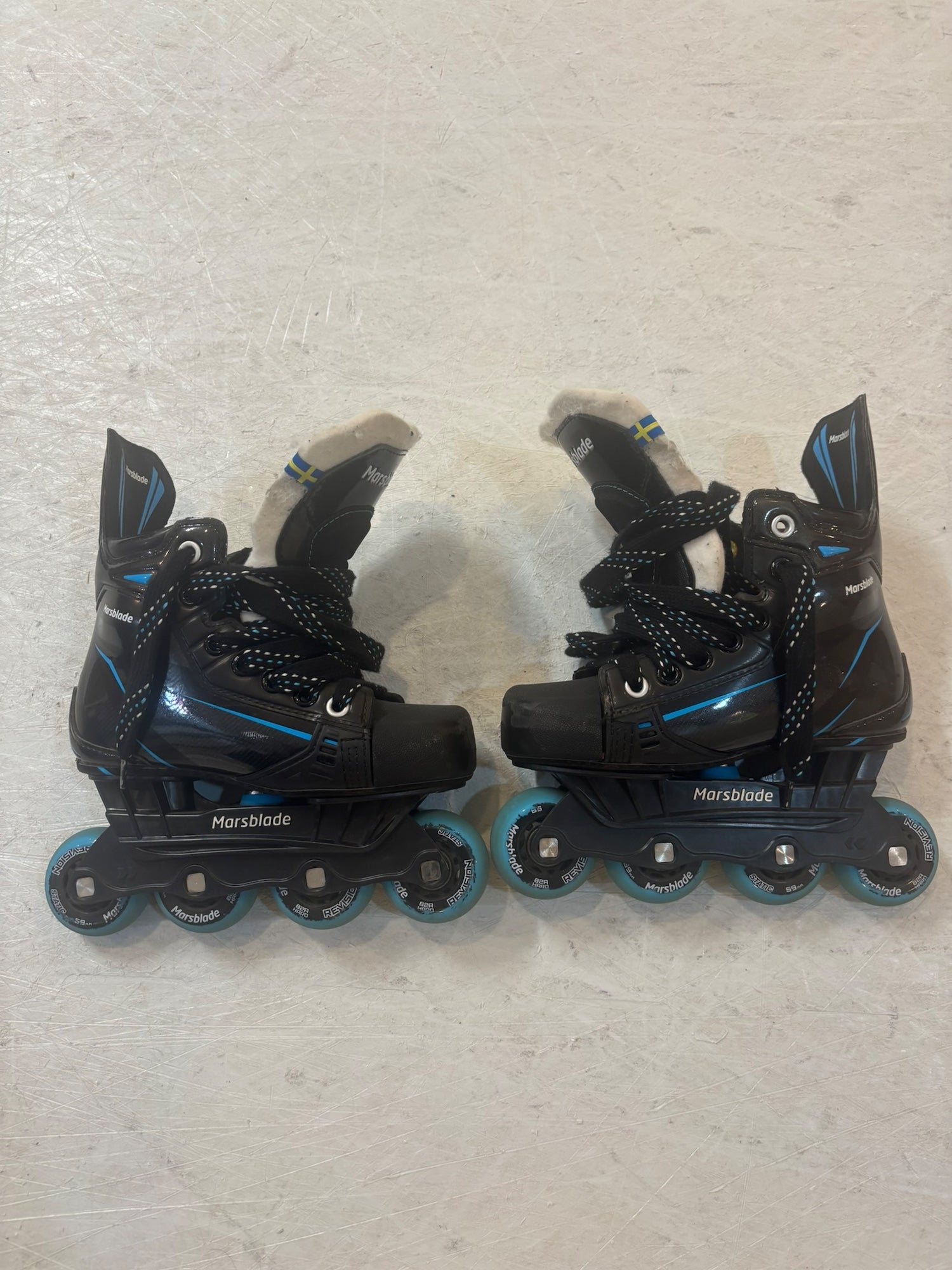 Marsblade O1 Inline Skates Regular Width Size 1 (Barely Used 