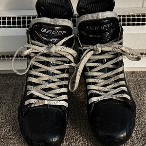 Black 2022 Bauer Supreme M5 Pro Hockey Skates Regular Width Size 4.5 (Used)