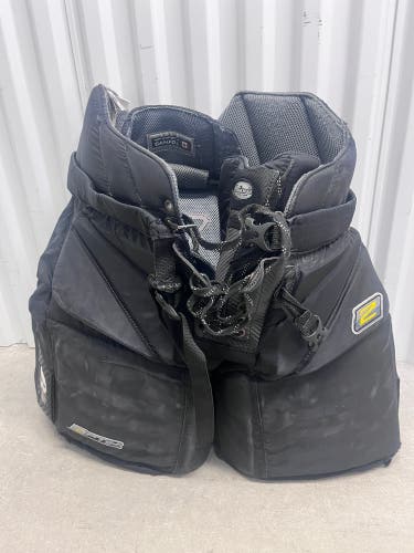 Senior Small Brian's Optik 2 Hockey Goalie Pants (Used)