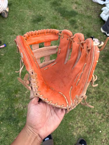 Icecream Infield Baseball Glove 11.75"