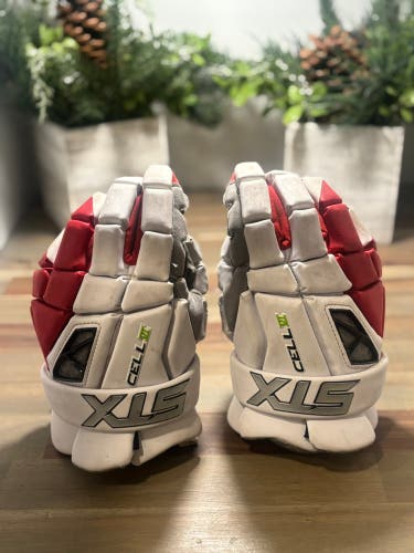 STX Cell VI Lacrosse Gloves