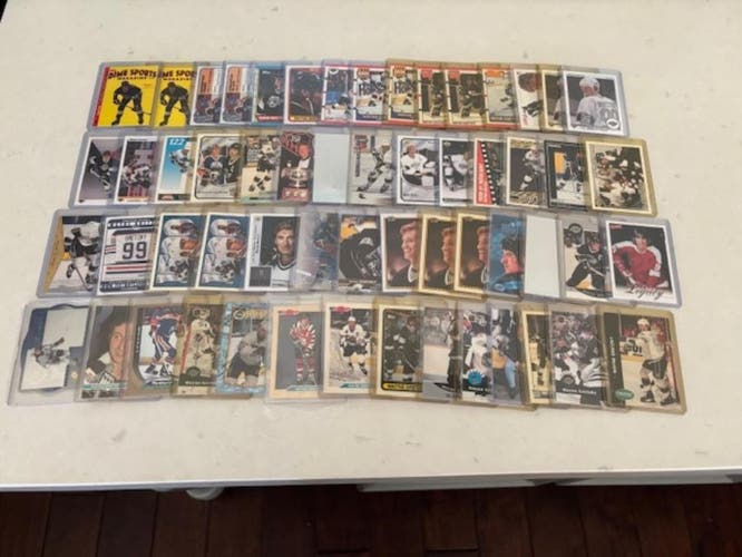Lot of 56 Wayne Gretzky Hockey Cards