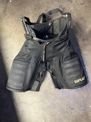 Men's Senior Medium Graf 700 Hockey Pants (Used)