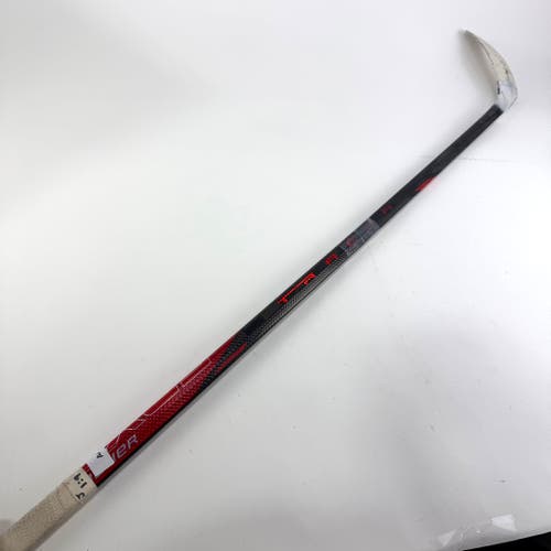 Repaired Right Handed Bauer Red Tracer - P92M Curve 82 Flex - #A403